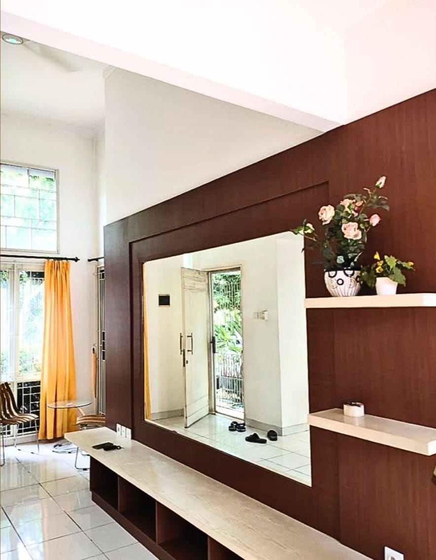 Rumah Disewakan di Cluster Ivory Lippo Cikarang